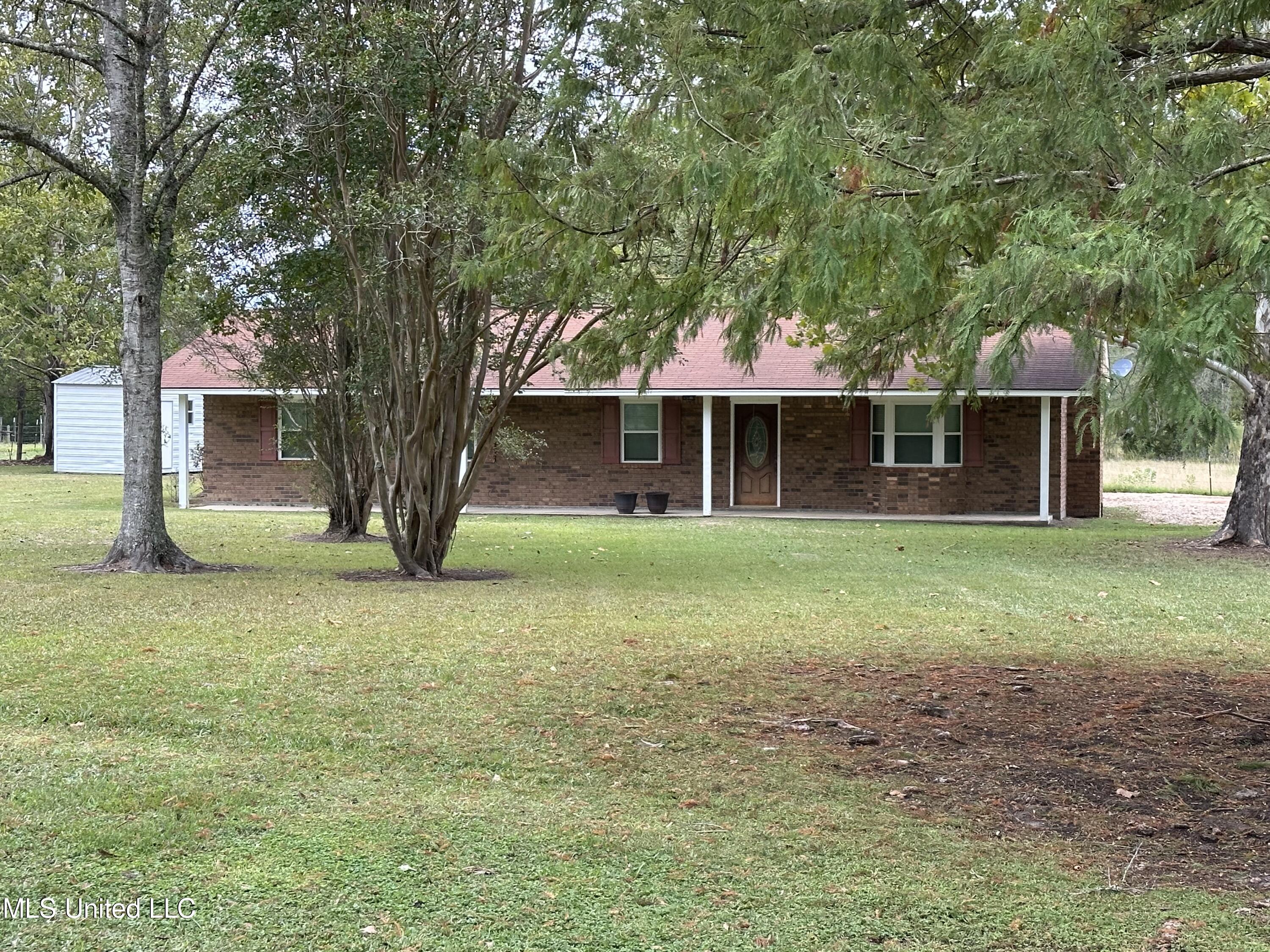 867 Osborn Moody Road Poplarville, MS 39470 - Photo 3 of 27 IMG_7227