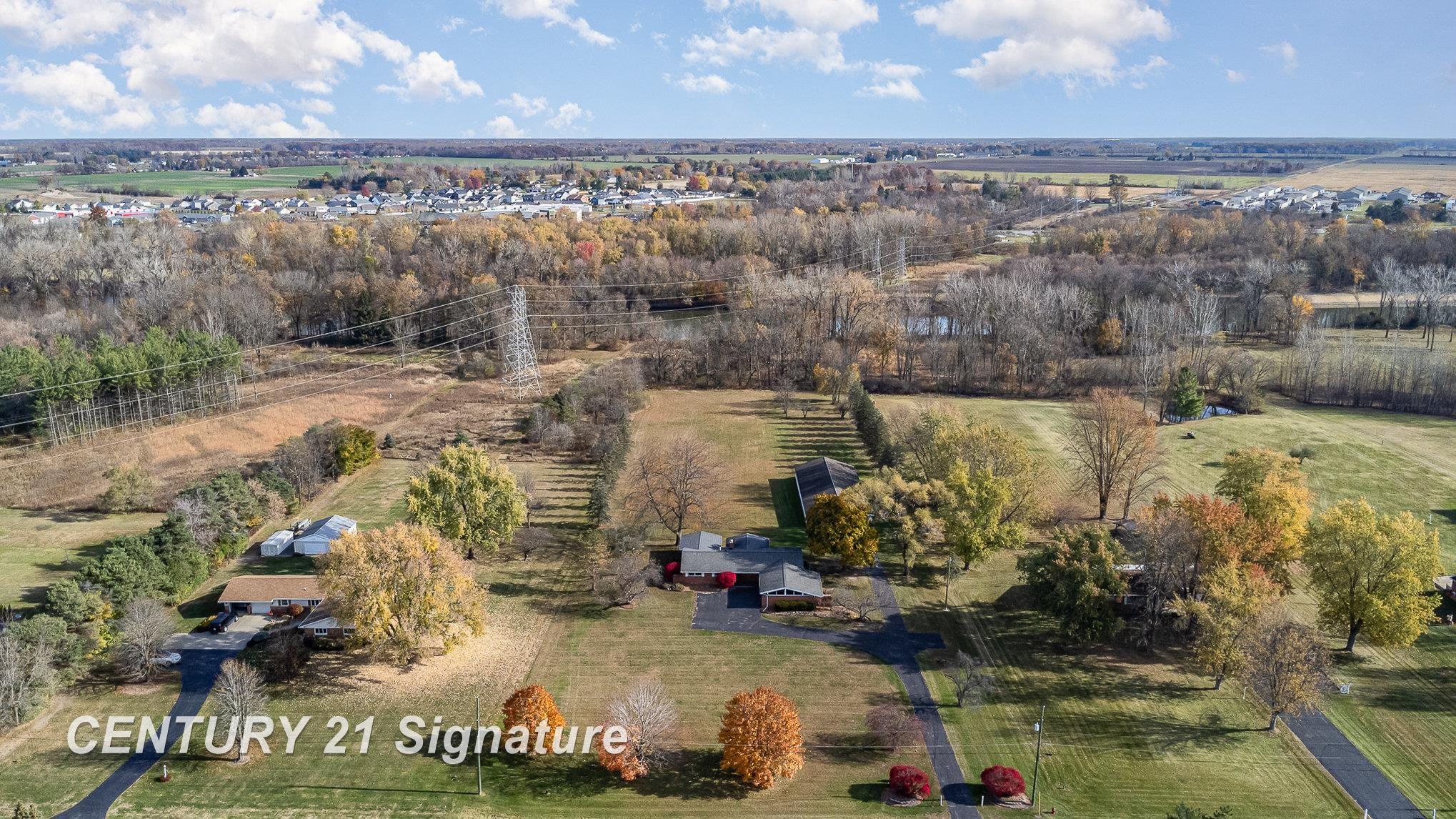 5380 North River Road Freeland, MI 48623 - Photo 28 of 36 50162790-f0e25114-8b1e-4f20-9e6a-69abf3949c50.JPG