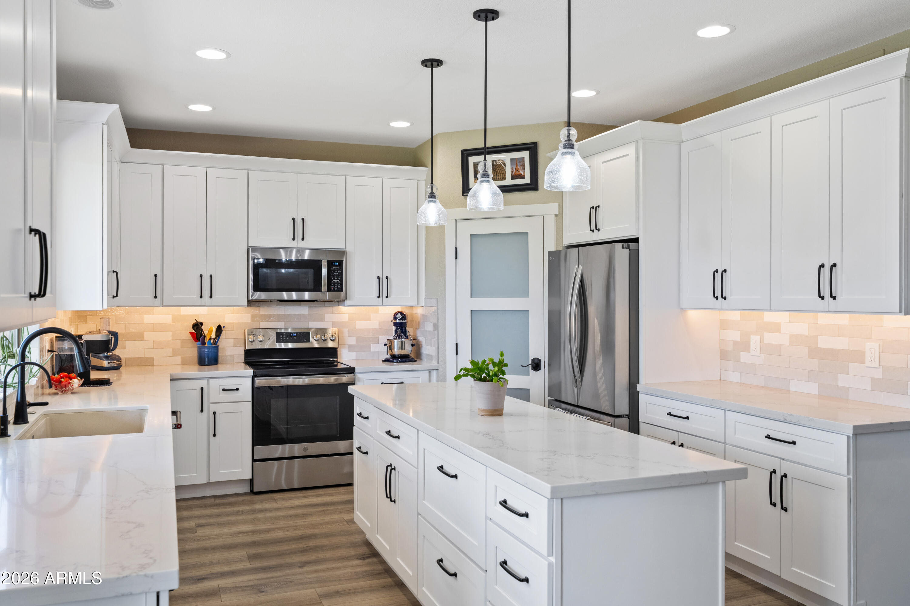 1071 East Ivanhoe Street Gilbert, AZ 85295 - Photo 9 of 41 Kitchen includes a pantry