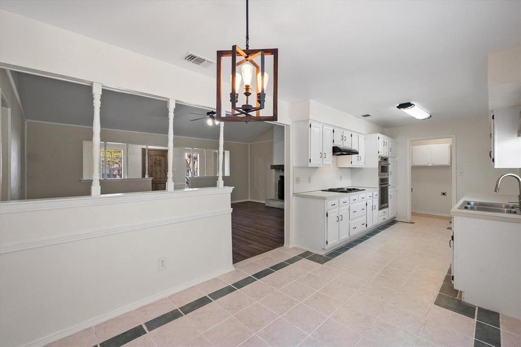 505 Meadow Ridge Drive Cedar Hill, TX 75104 - Photo 11 of 30