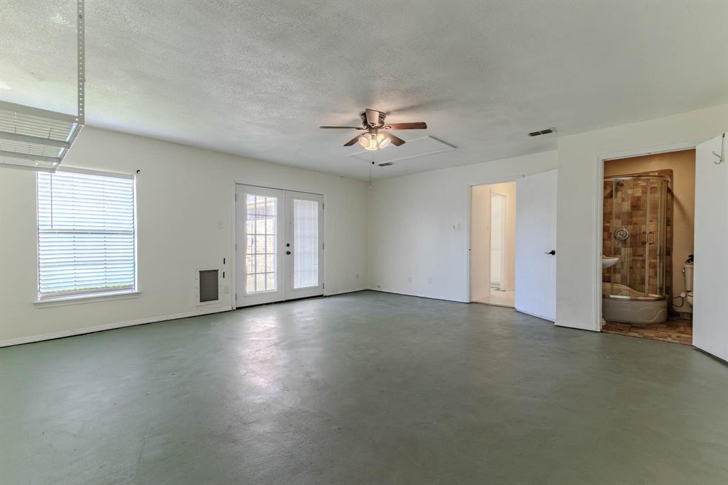 505 Meadow Ridge Drive Cedar Hill, TX 75104 - Photo 26 of 32 a view of an empty room with a window