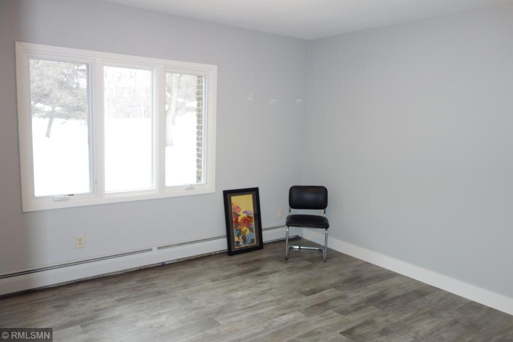3412 Oak Ridge Road, Unit 104 Minnetonka, MN 55305 - Photo 13 of 25 Gallery Image 13