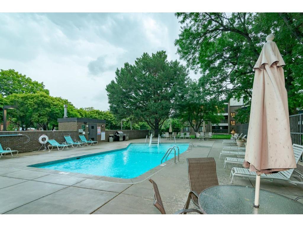 3412 Oak Ridge Road, Unit 104 Minnetonka, MN 55305 - Photo 23 of 25 Gallery Image 23