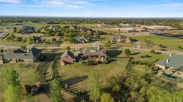 $1,825,000 | 210 Rockland Trail, Lucas, TX 75002