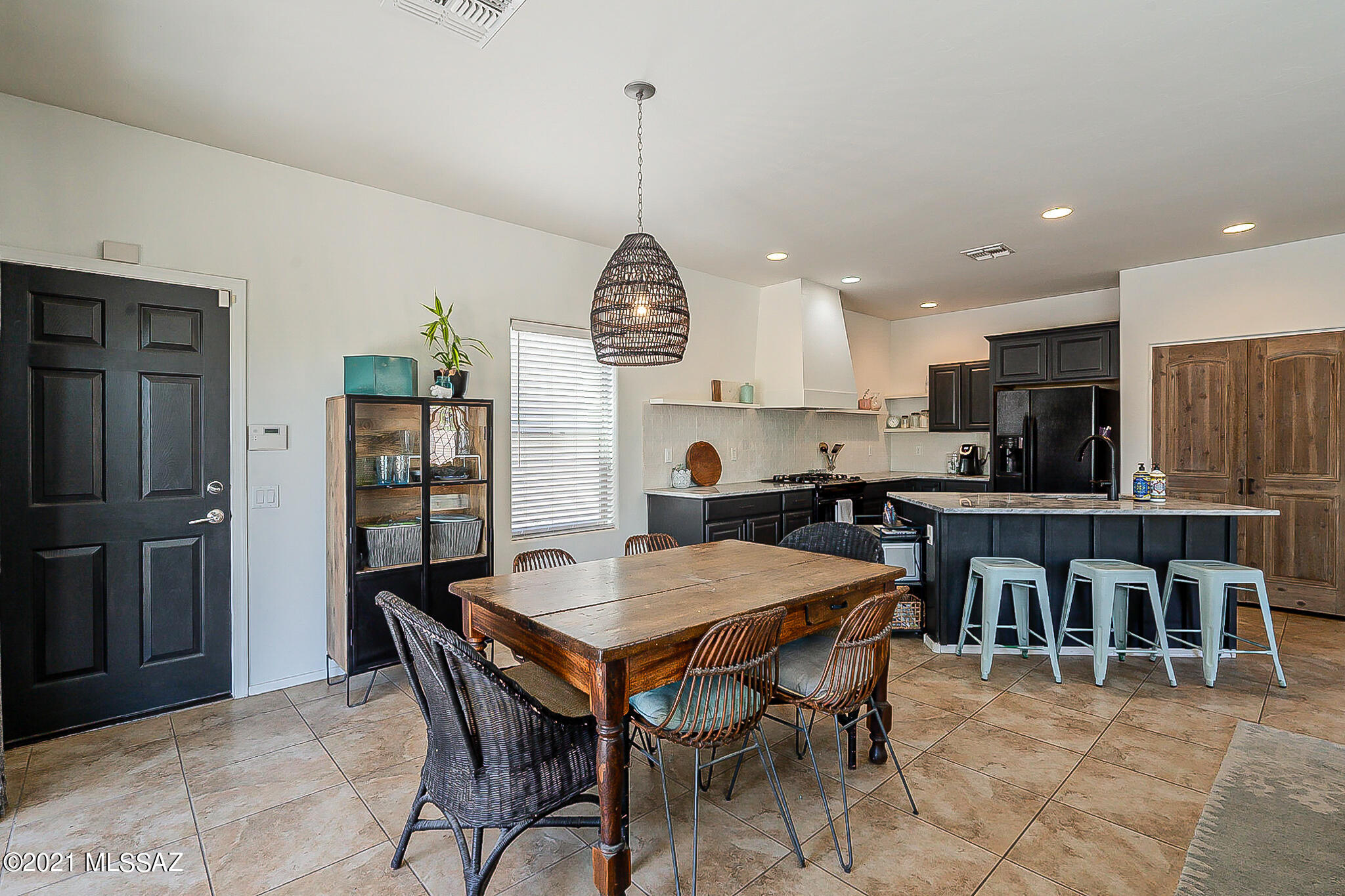 6001 South Raven Rock Road Tucson, AZ 85747 - Photo 8 of 39