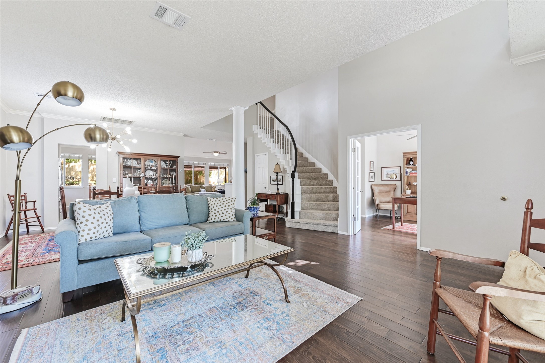 10906 Redgate Lane Austin, TX 78739 - Photo 2 of 25 Formal living room