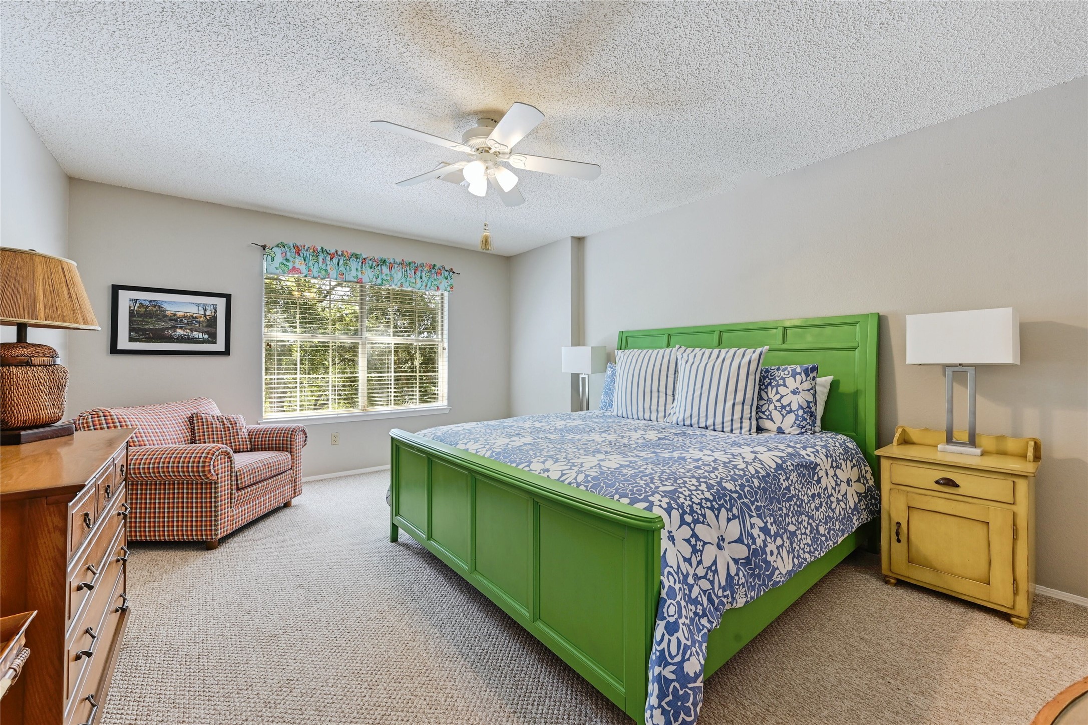 10906 Redgate Lane Austin, TX 78739 - Photo 23 of 25 5th bedroom/ second primary