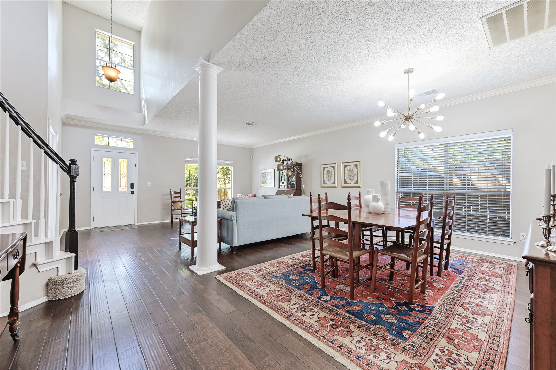 10906 Redgate Lane Austin, TX 78739 - Photo 3 of 25 Dining room