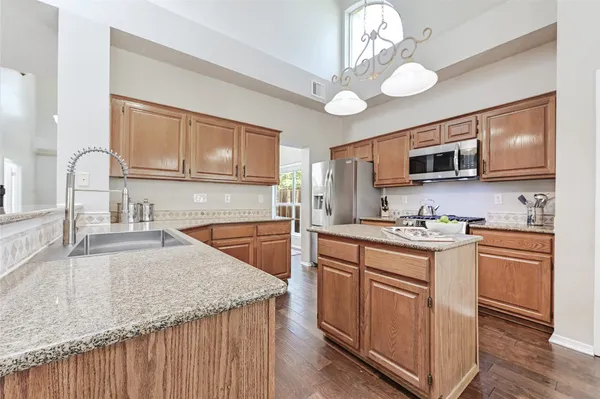 $850,000 | 10906 Redgate Lane, Austin, TX 78739