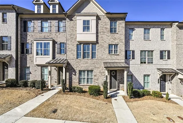 $549,900 | 4362 White Spruce Alley, Doraville, GA 30360