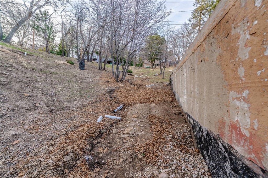 70 Panorama Road Running Springs, CA 92382 - Photo 4 of 12