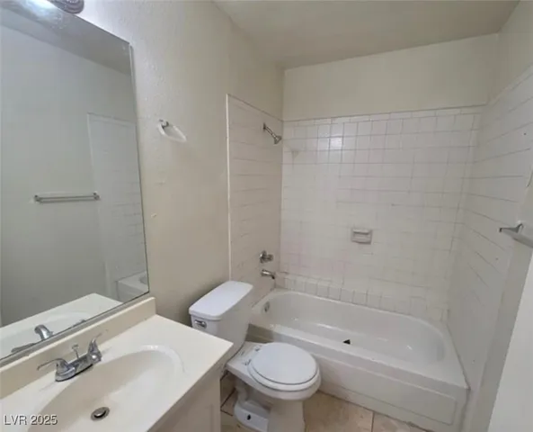 $169,900 | 4300 North Lamont Street, Unit 232, Las Vegas, NV 89115