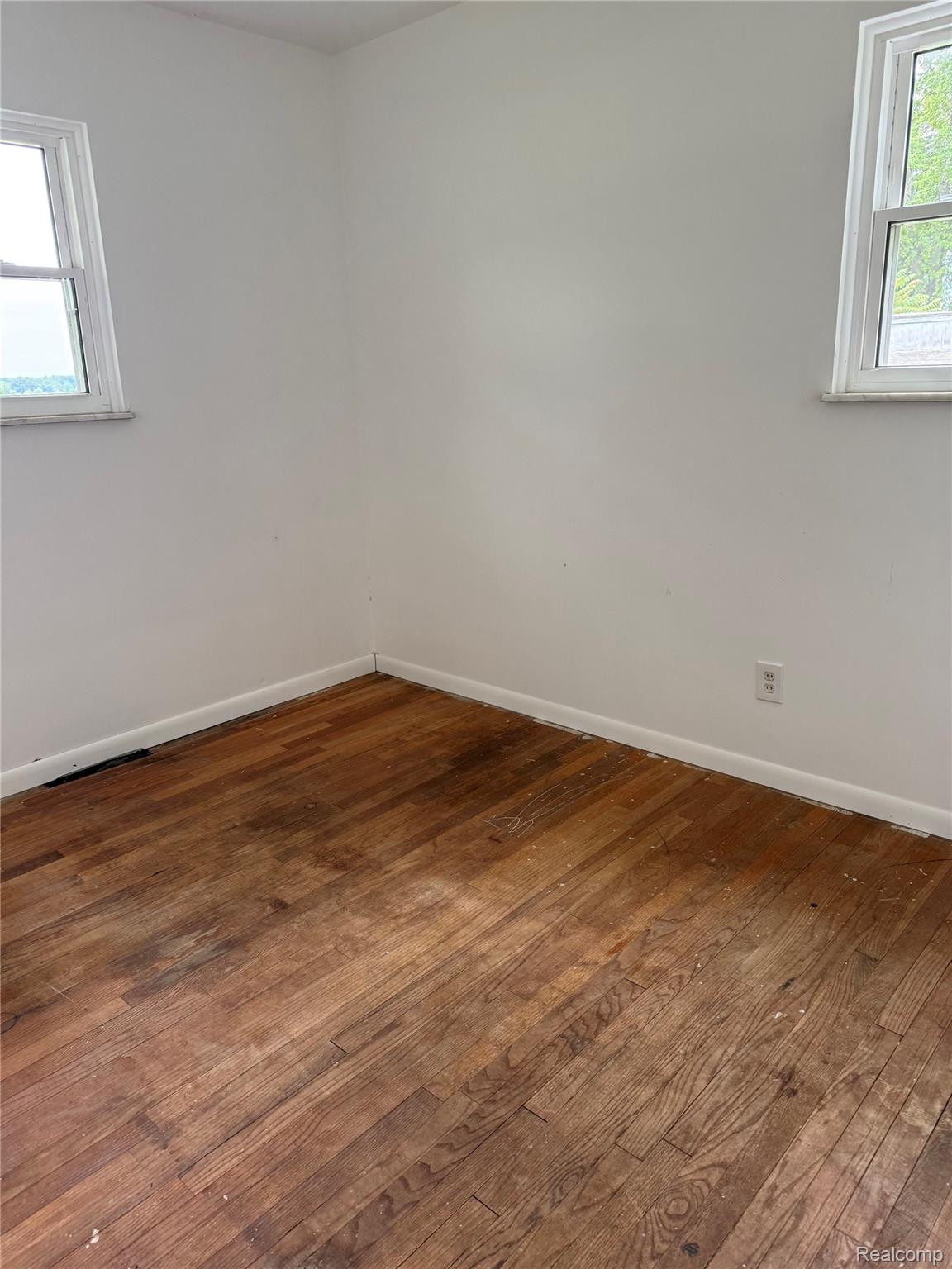5395 Oak Grove Road Howell, MI 48855 - Photo 13 of 15 IMG_1772.jpeg