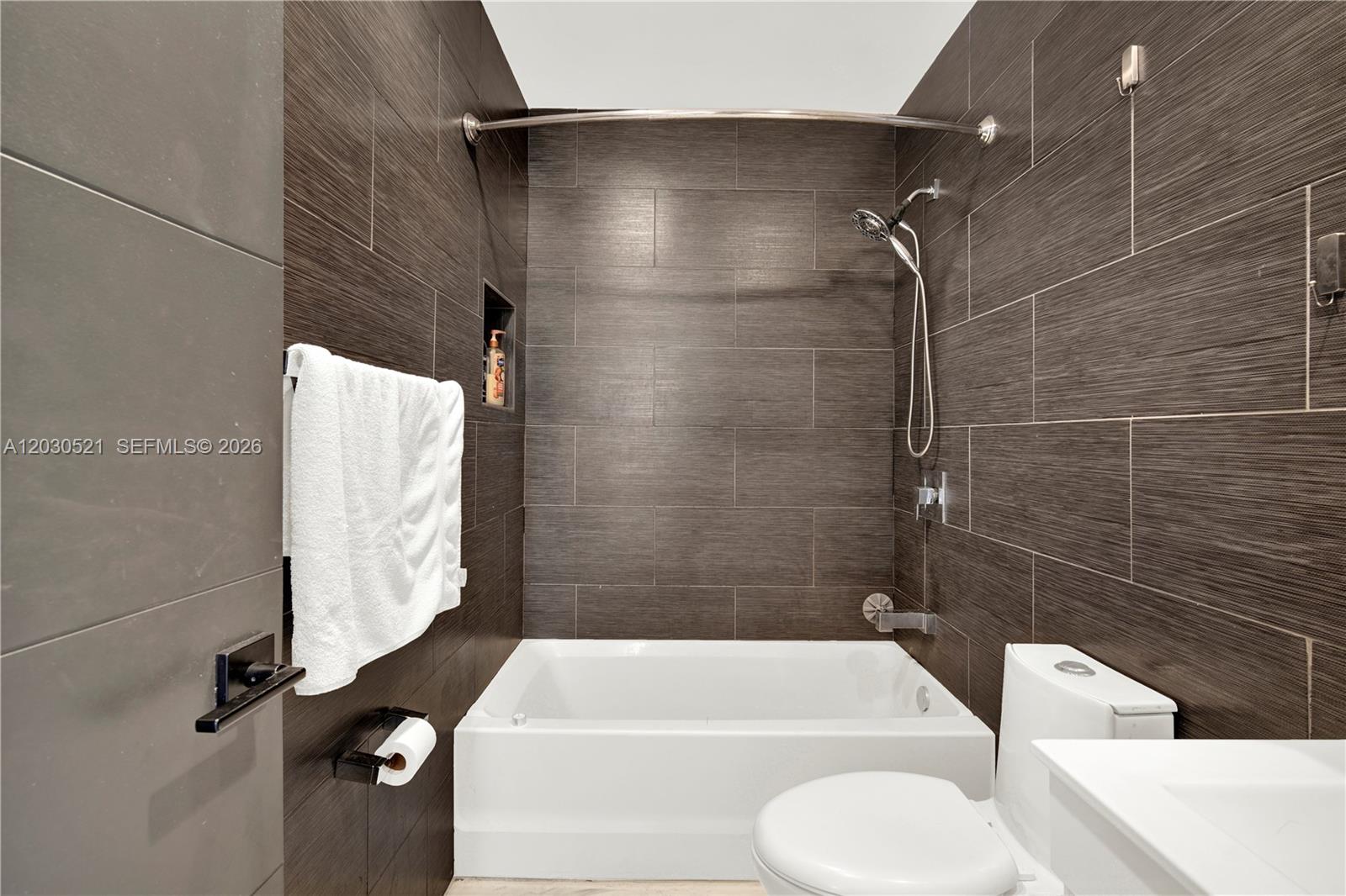 6661 Southwest 127th Path Miami, FL 33183 - Photo 26 of 37