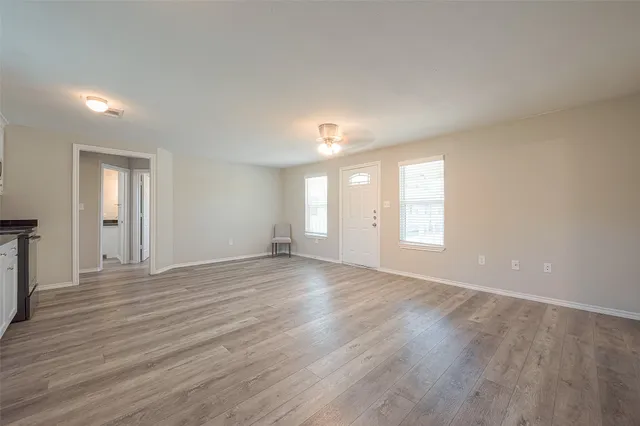 $1,500 | 1547 Garden Road, Pearland, TX 77581