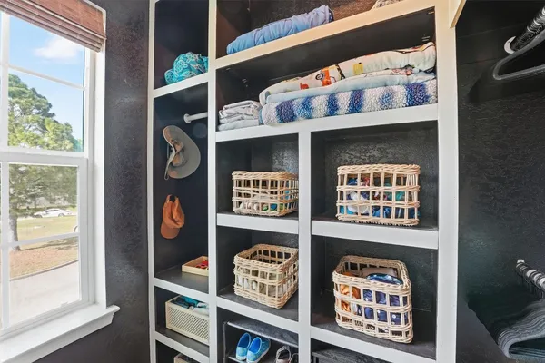 $369,000 | 6215 Lake Chase Court, Katy, TX 77493