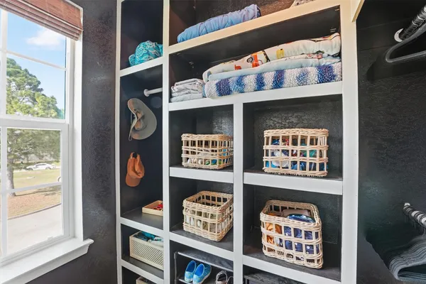 $369,000 | 6215 Lake Chase Court, Katy, TX 77493