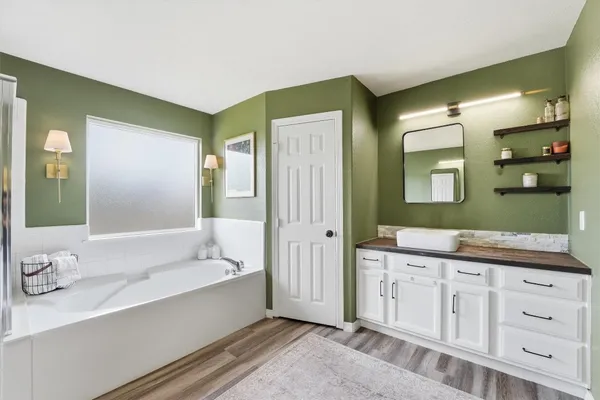 $369,000 | 6215 Lake Chase Court, Katy, TX 77493