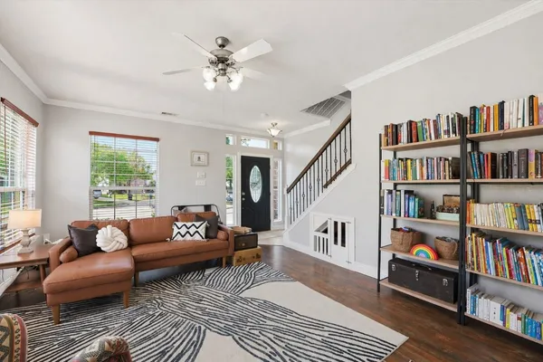 $369,000 | 6215 Lake Chase Court, Katy, TX 77493