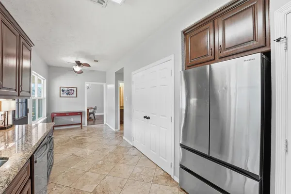 $369,000 | 6215 Lake Chase Court, Katy, TX 77493