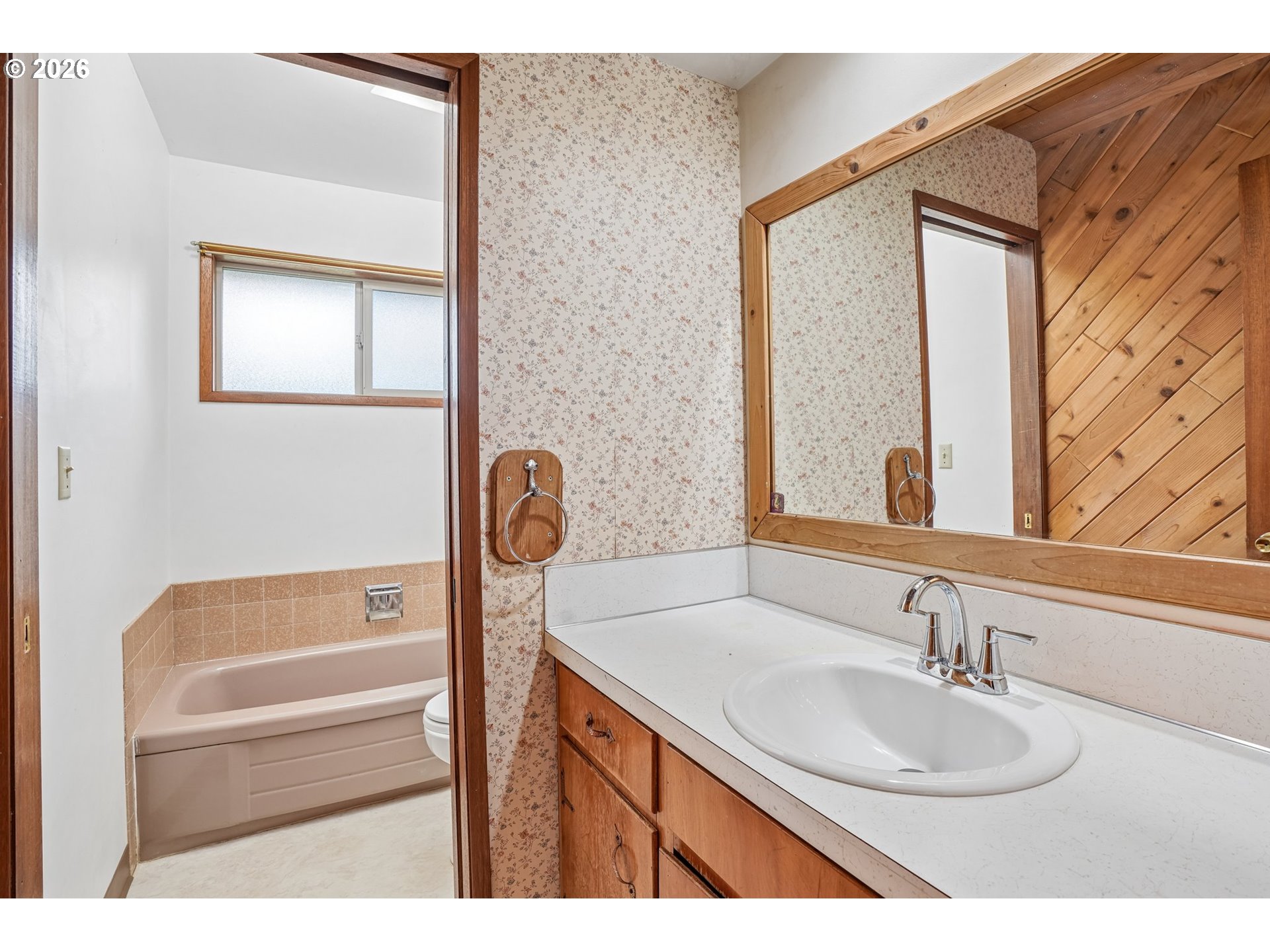 28450 Southeast KW Anderson Road Gresham, OR 97080 - Photo 17 of 48