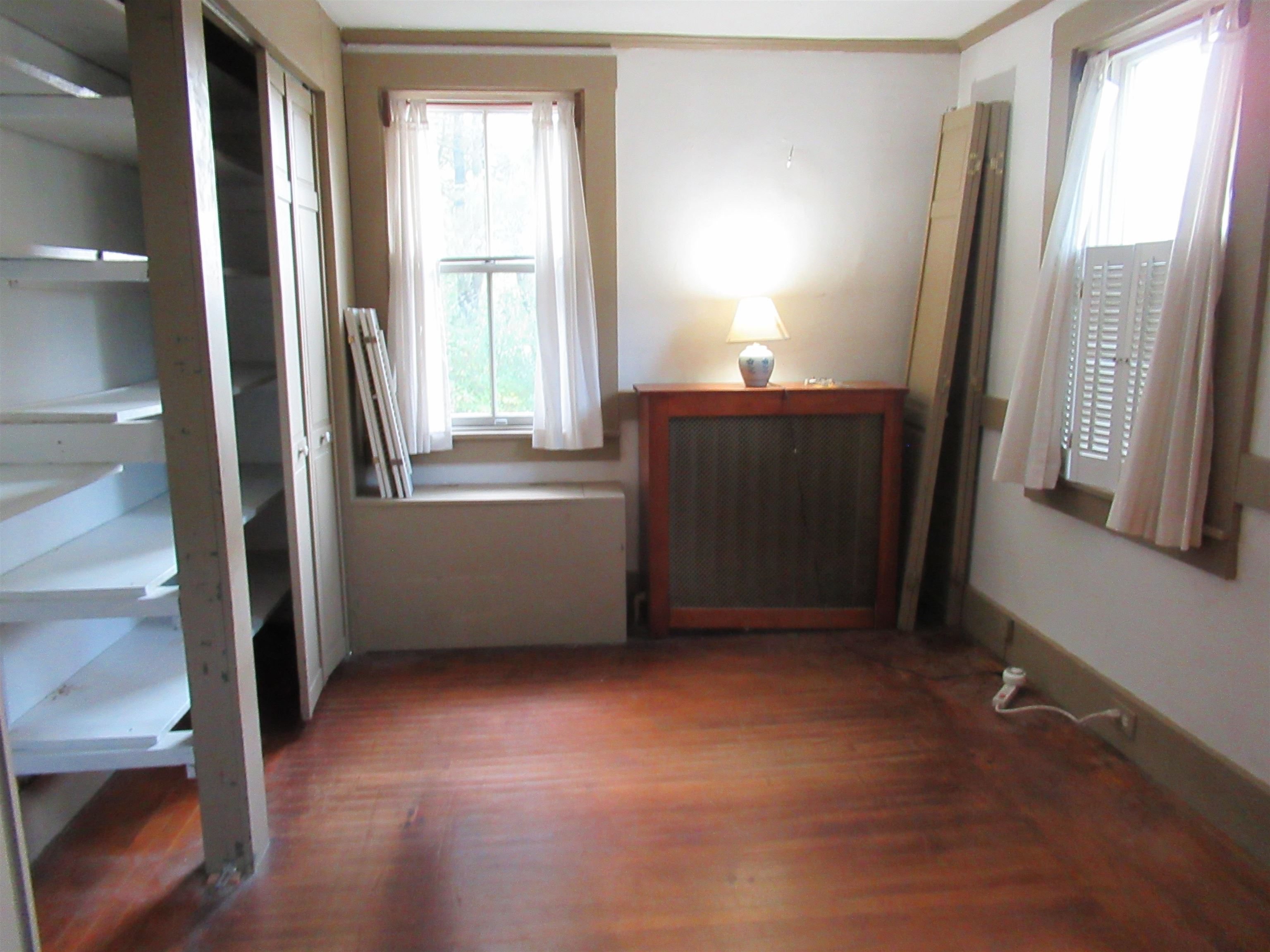 43 Depot Road Kingston, NH 03848 - Photo 11 of 42