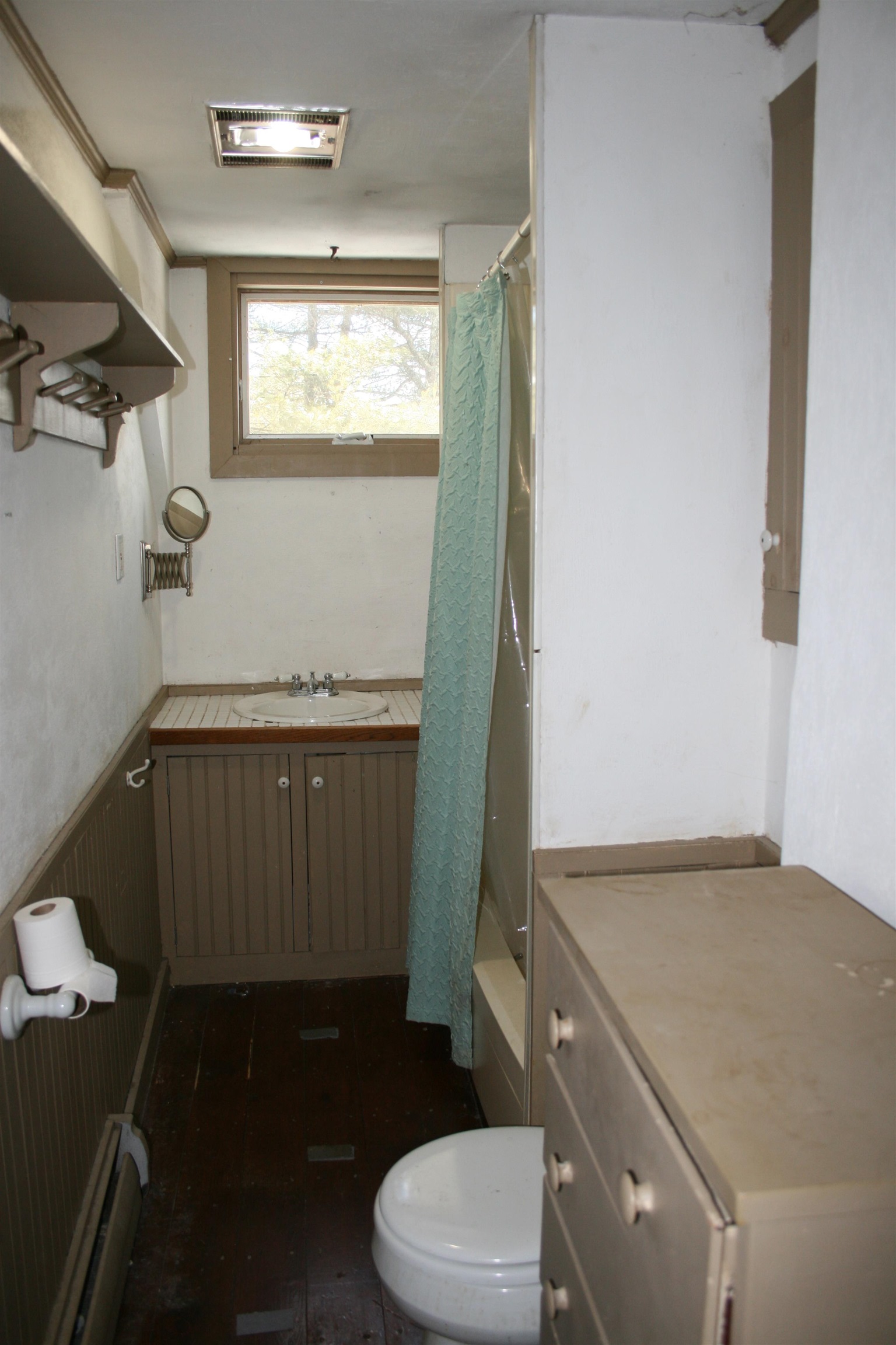 43 Depot Road Kingston, NH 03848 - Photo 19 of 42