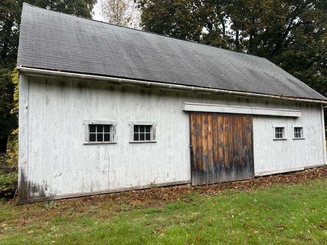 43 Depot Road Kingston, NH 03848 - Photo 3 of 42