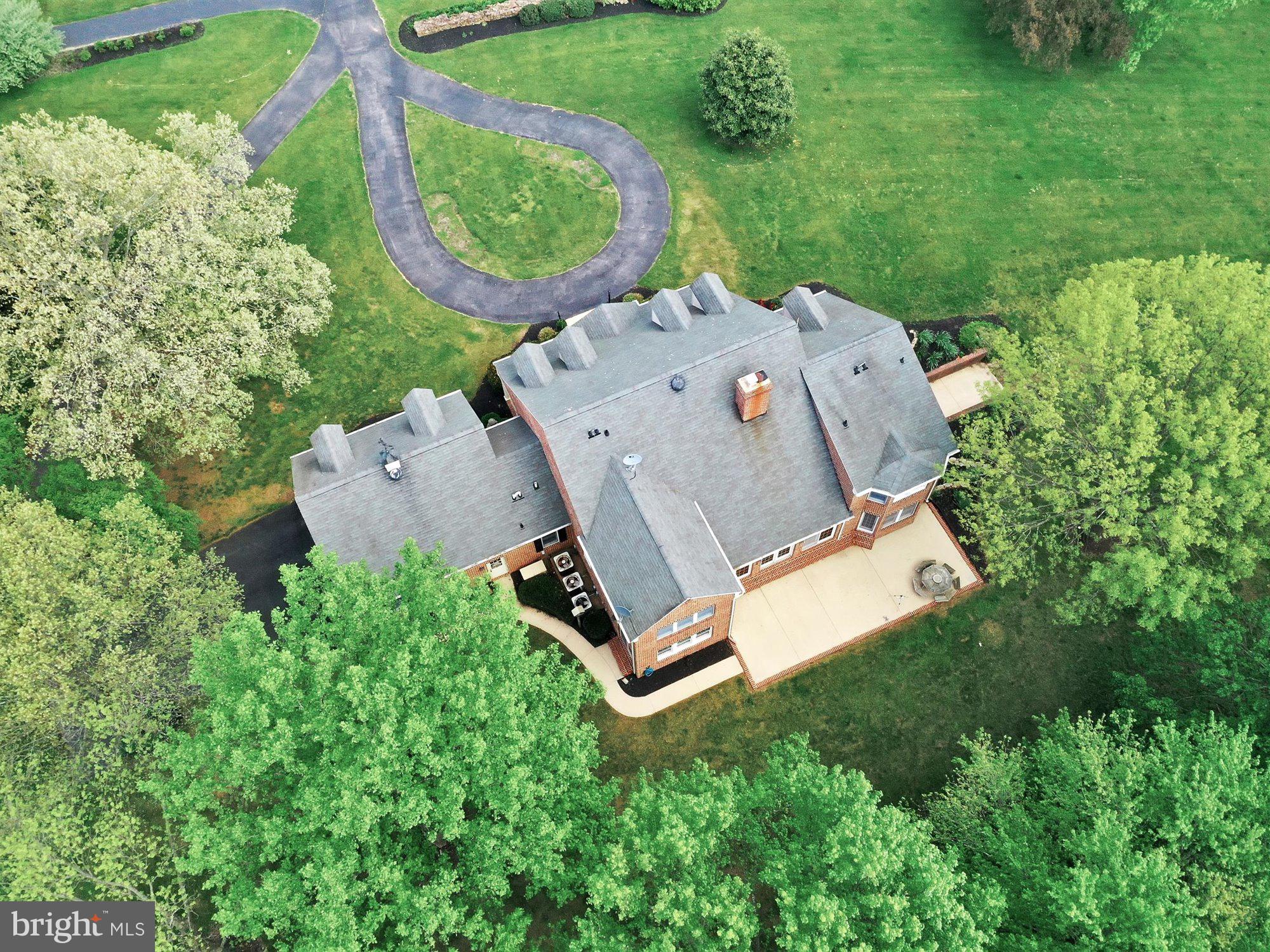 703 Norris Road Airville, PA 17302 - Photo 8 of 72 Gallery Image 8