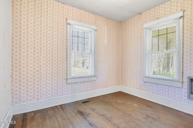 $129,900 | 41144 West Morgan Avenue, Pennington Gap, VA 24277