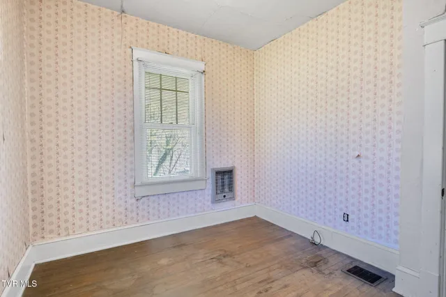 $129,900 | 41144 West Morgan Avenue, Pennington Gap, VA 24277