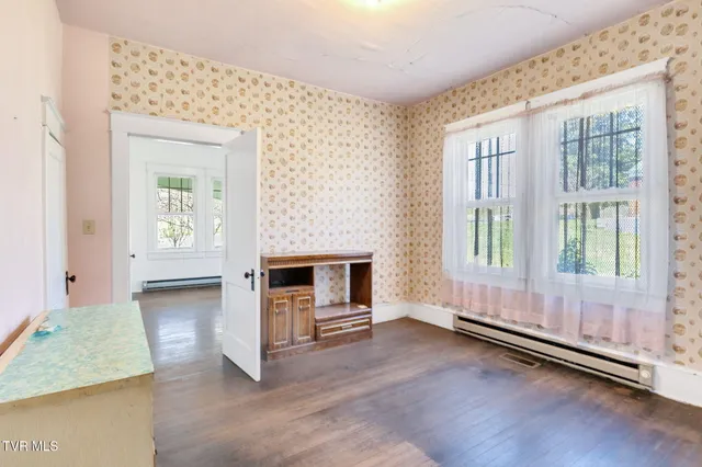 $129,900 | 41144 West Morgan Avenue, Pennington Gap, VA 24277