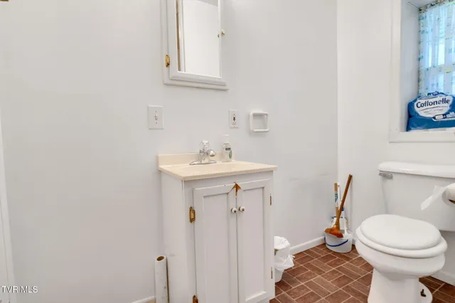 $129,900 | 41144 West Morgan Avenue, Pennington Gap, VA 24277