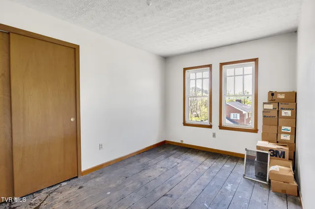 $129,900 | 41144 West Morgan Avenue, Pennington Gap, VA 24277