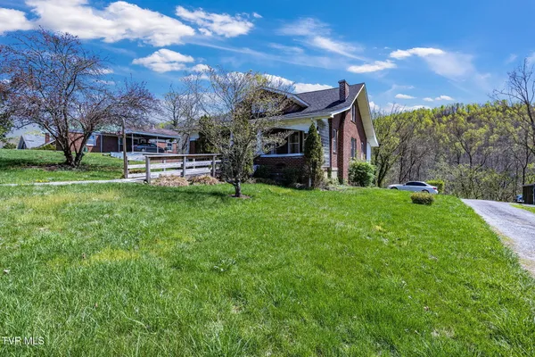 $129,900 | 41144 West Morgan Avenue, Pennington Gap, VA 24277