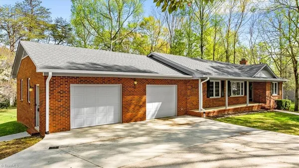 $385,000 | 1905 Glenn Drive, Reidsville, NC 27320
