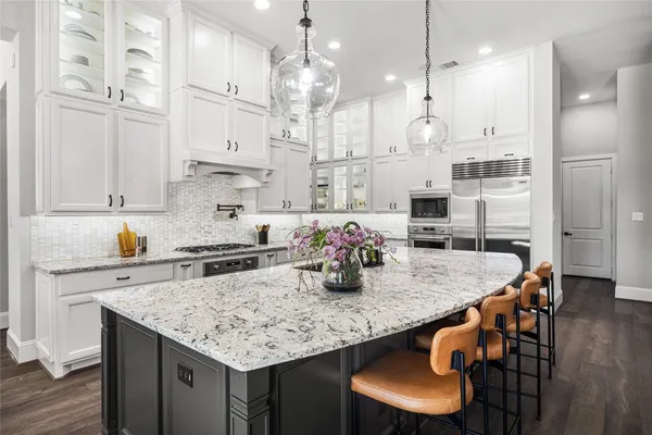 $1,399,000 | 28119 Buena Way, Spring, TX 77386