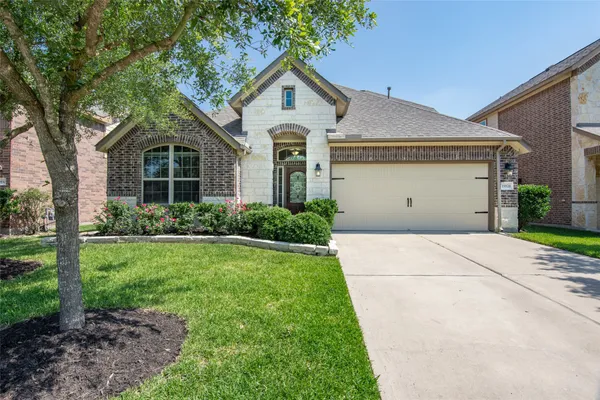 $2,800 | 19826 Summit Crest Court, Cypress, TX 77433