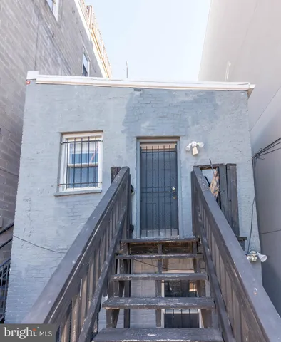 $500,000 | 1332 North Capitol Street Northwest, Washington, DC 20002