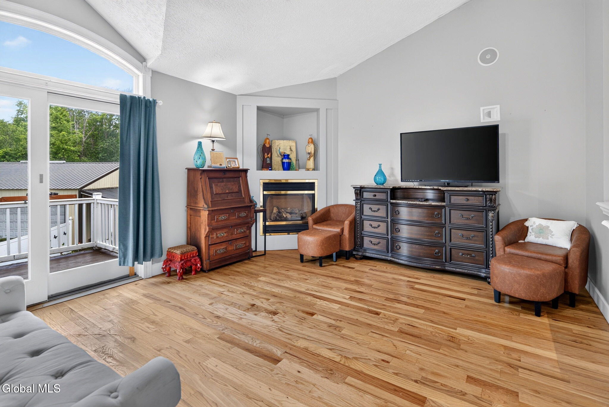 25 Outlet Road Ballston, NY 12019 - Photo 28 of 54 28-web-or-mls-026-021_DSC04720