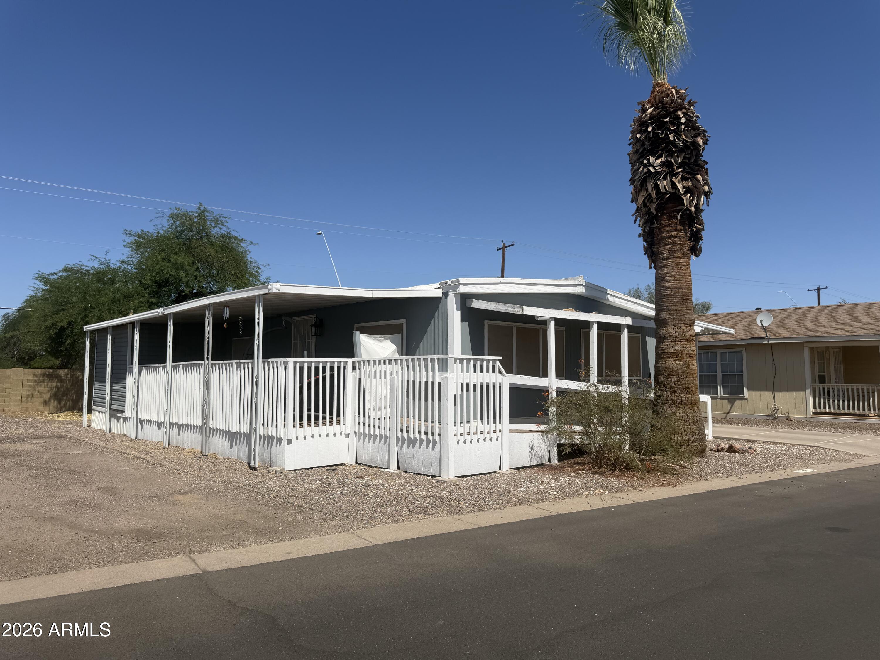 201 South Greenfield Road, Unit 18 Mesa, AZ 85206 - Photo 2 of 19
