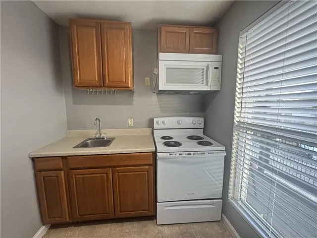 $600 | Undisclosed Address, Hammond, LA 70401