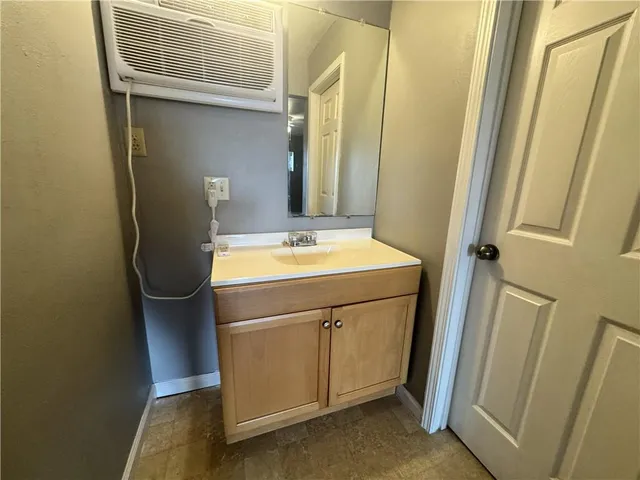 $600 | Undisclosed Address, Hammond, LA 70401