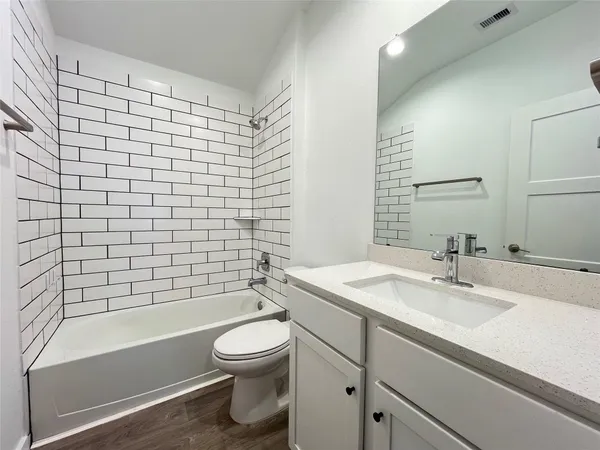 $2,200 | 14206 Black Canyon Lane, Conroe, TX 77384