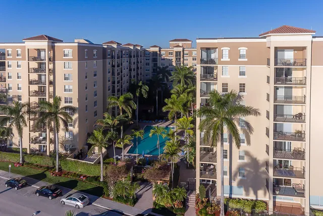$3,250 | 1801 North Flagler Drive, Unit 704, West Palm Beach, FL 33407
