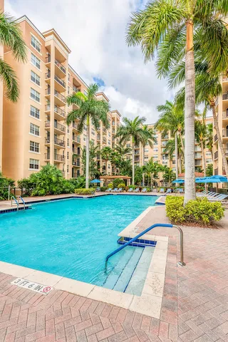 $3,250 | 1801 North Flagler Drive, Unit 704, West Palm Beach, FL 33407