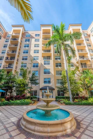 $3,250 | 1801 North Flagler Drive, Unit 704, West Palm Beach, FL 33407