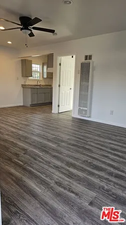 $1,995 | 136 West 99th Street, Unit 136, Los Angeles, CA 90003