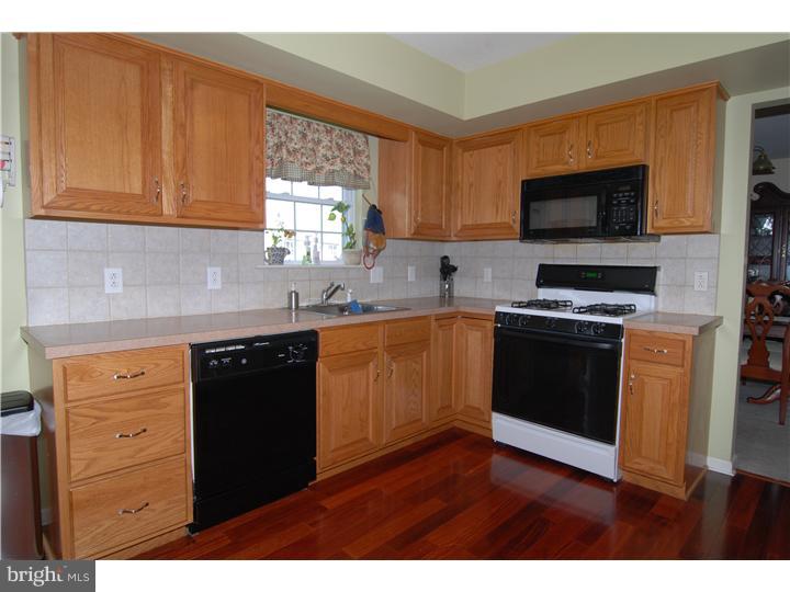 3403 Mohawk Drive Sinking Spring, PA 19608 - Photo 5 of 16