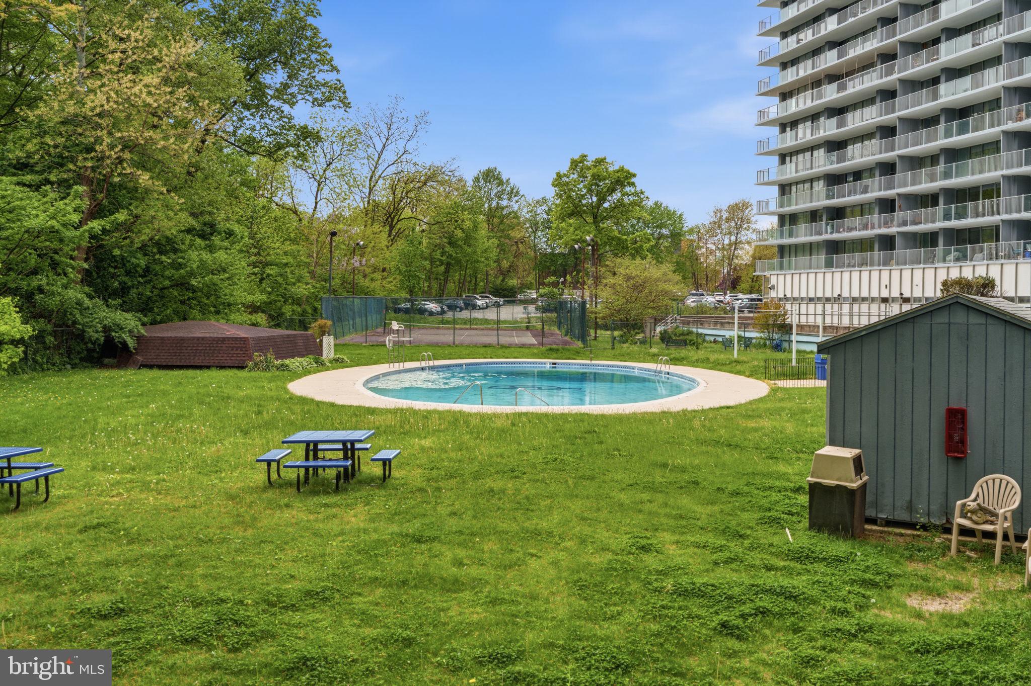 3900-00 West Ford Road, Unit 16P Philadelphia, PA 19131 - Photo 33 of 40